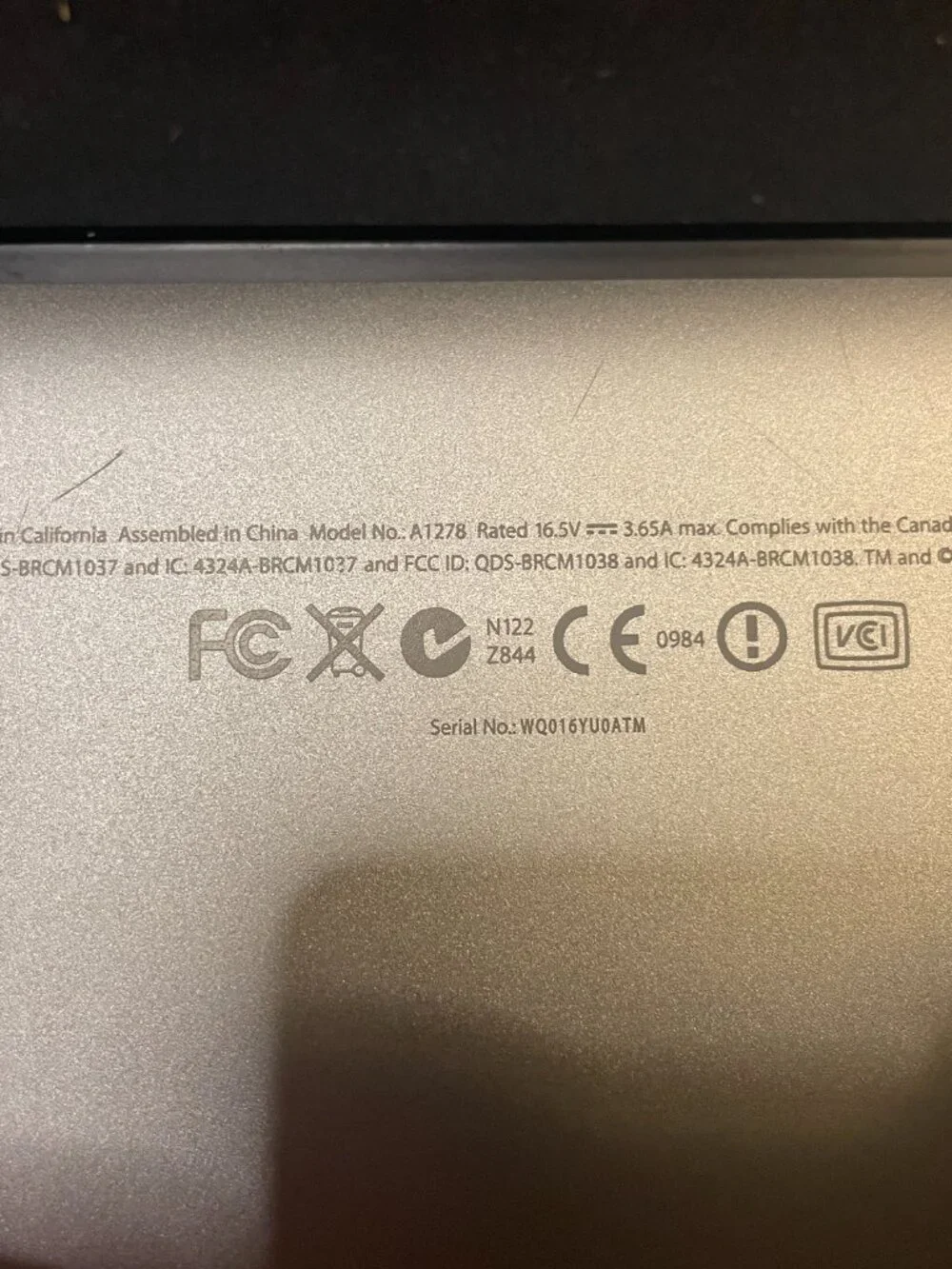 Macbook pro silver a1278